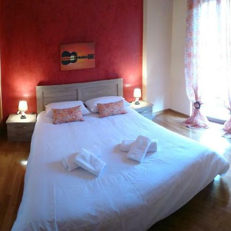 Апартаменты в Паграти — 90 кв. м., спальни: 2, собственных ванных: 1 Афины Экстерьер фото